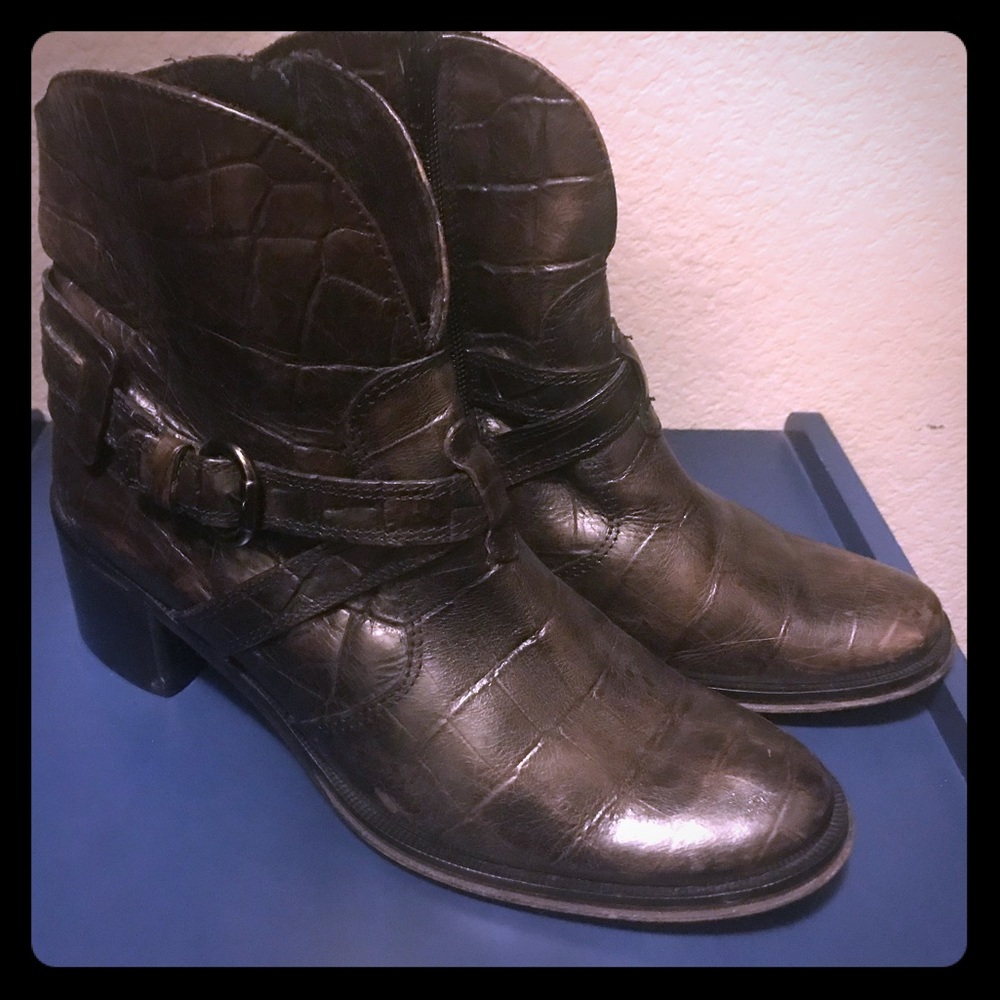 Brown calf boots